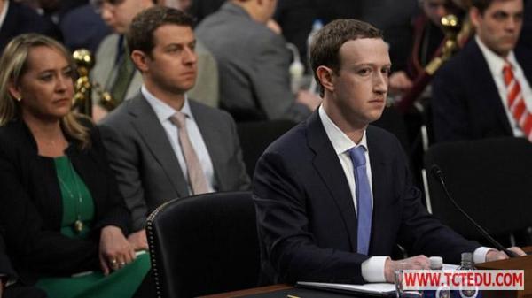 Mark Zuckerberg cân nhắc tung bản Facebook thu phí