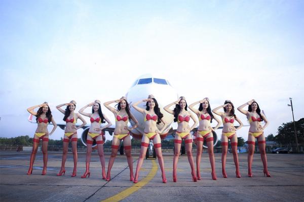 anh-bikini-dan-my-nu-Viet-Jet-Air (5)