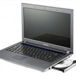 Laptop SamSung R439 i3-380, 2GB Ram, 320GB HDD, Graphic Memory 1GB, 14inch